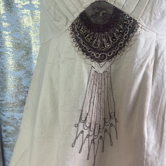 Jessica Simpson Embroidered Sleeveless Top Size M - Picture 4 of 15